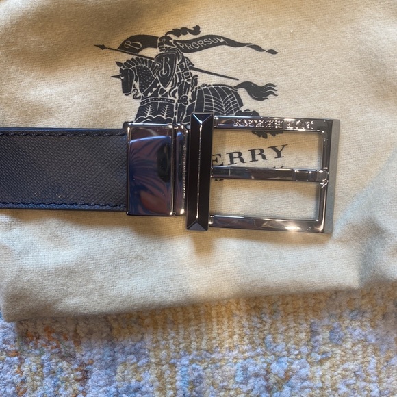 Burberry, Black “London Check” belt, size 80. Unisex. New. - Picture 4 of 13